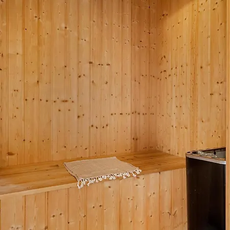 Stunning In With Sauna Semesterbostad *